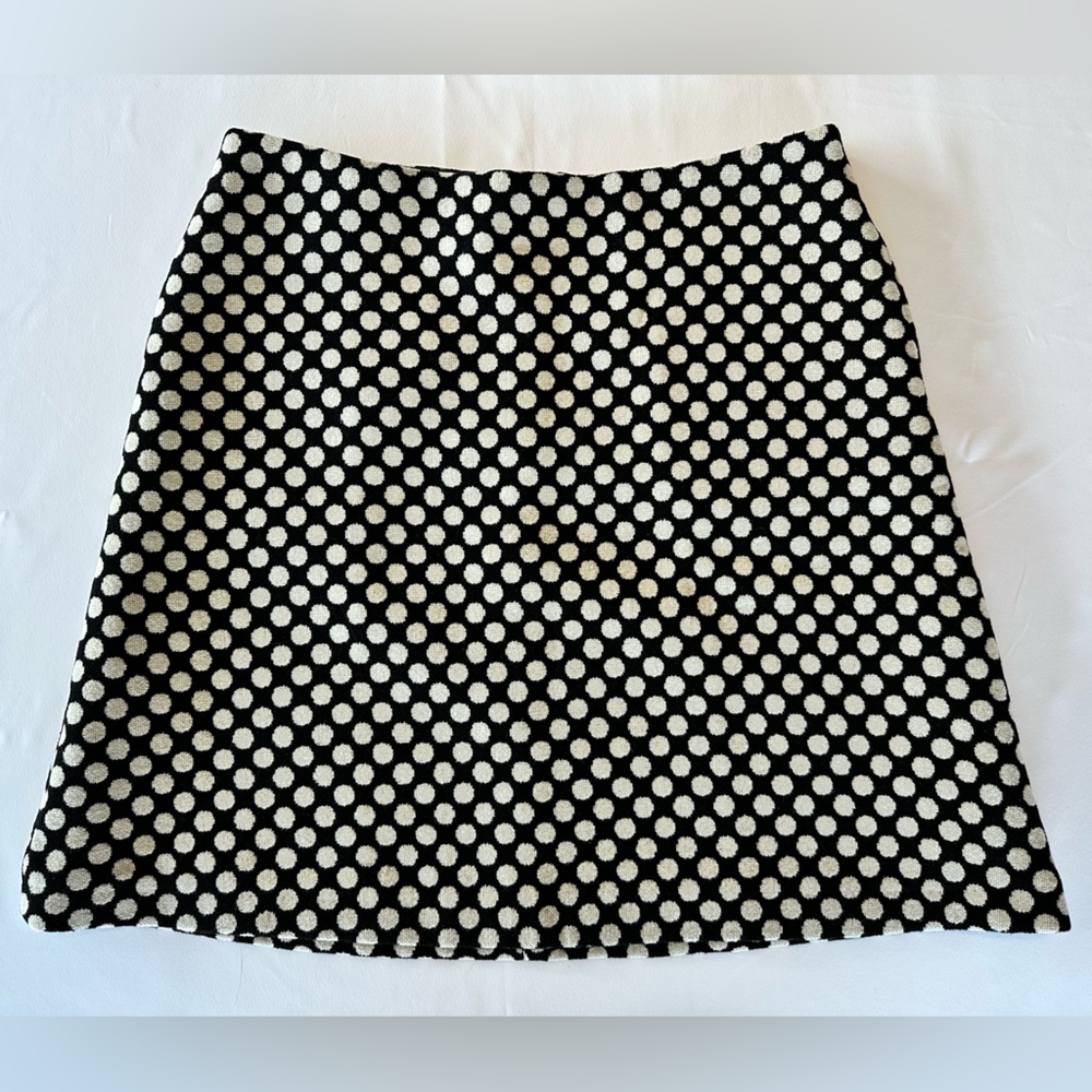 Black and Ivory Polka Dot Wool Skirt from Boden! Size 12 US. NWOT
